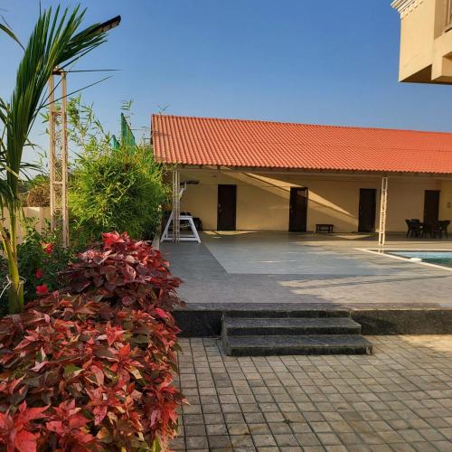 the sol street villa