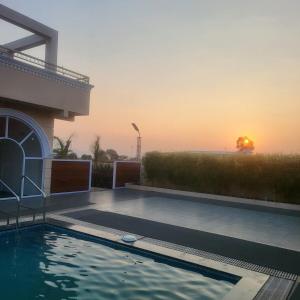the sol street villa