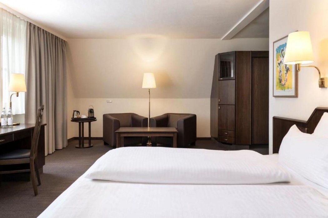 elaya hotel noerdlingen trademark by wyndham