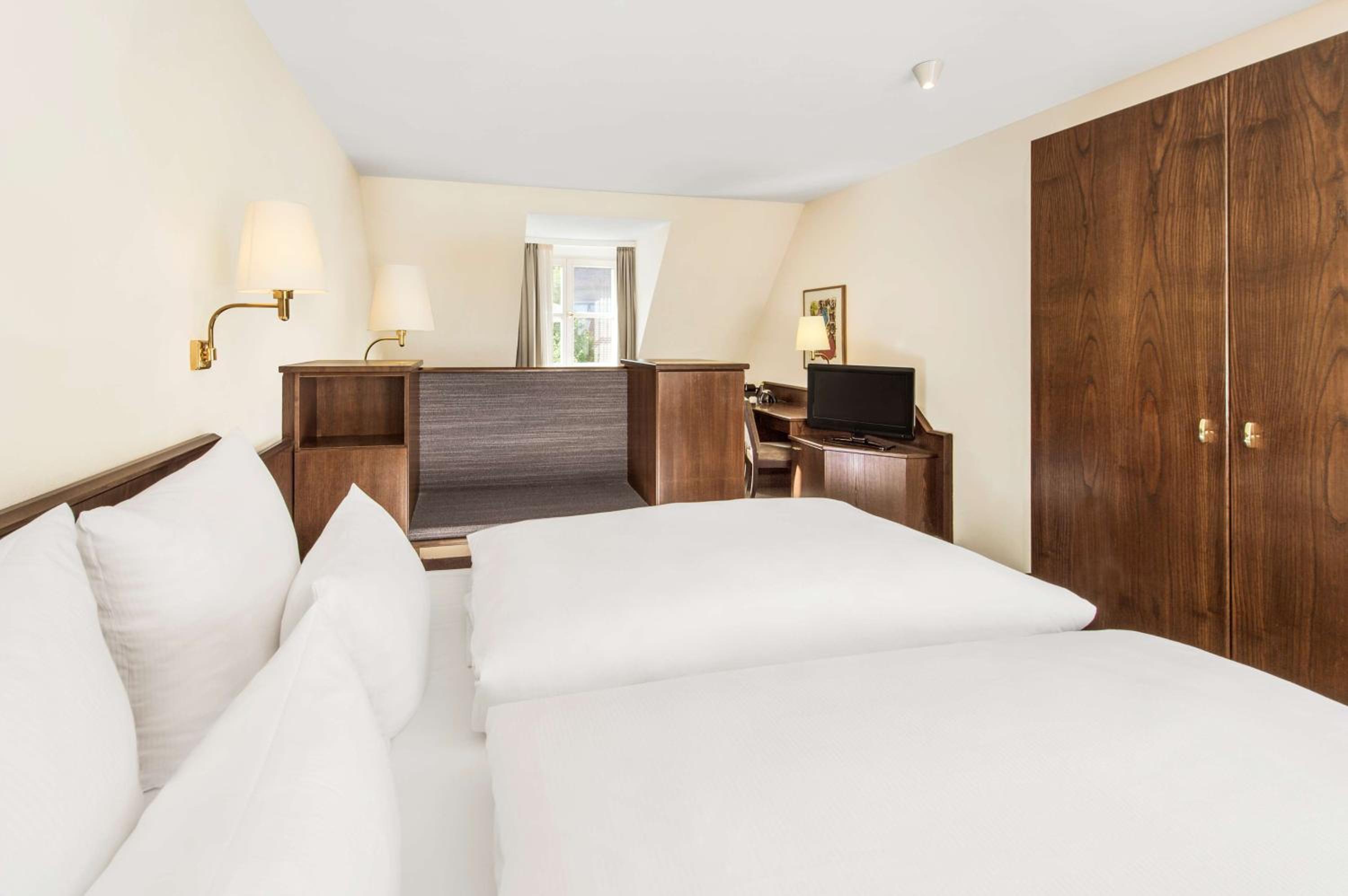 elaya hotel noerdlingen trademark by wyndham
