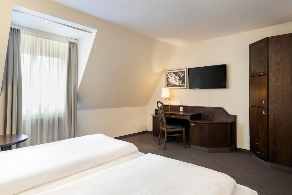 elaya hotel noerdlingen trademark by wyndham