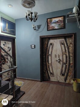 Mahakali Homestay,,2 star