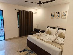 ekantam riverside resort