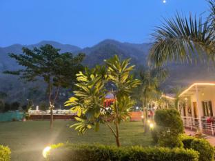 ekantam riverside resort