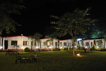 ekantam riverside resort