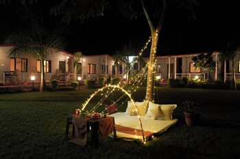 ekantam riverside resort