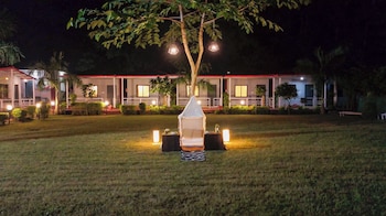 ekantam riverside resort