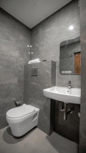 perfectstayz premium varanasi