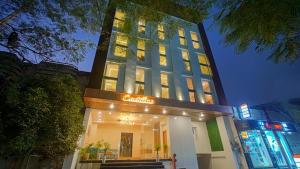 perfectstayz premium varanasi