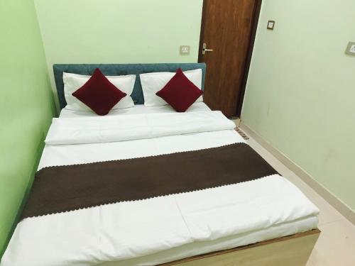 mahaveer homestay