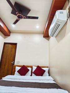 mahaveer homestay