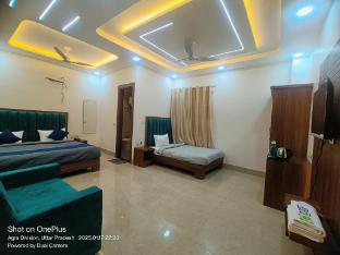 agra bliss a luxury home stay