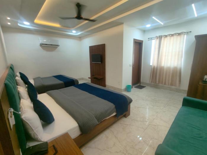 agra bliss a luxury home stay