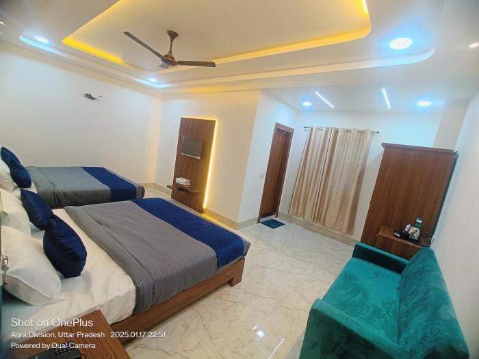 agra bliss a luxury home stay