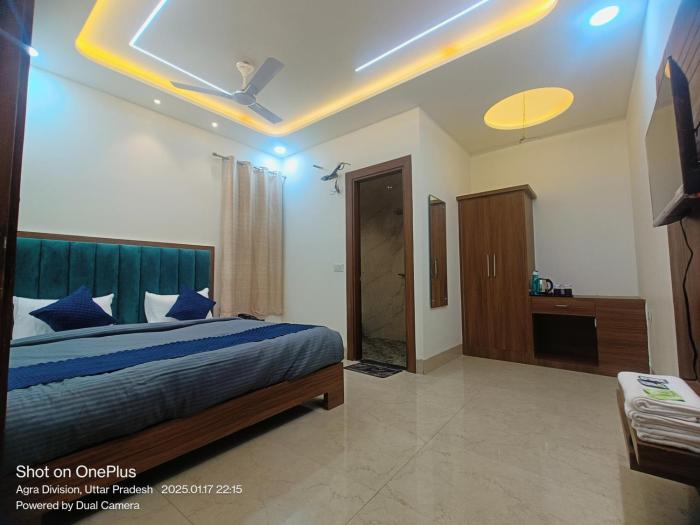 agra bliss a luxury home stay
