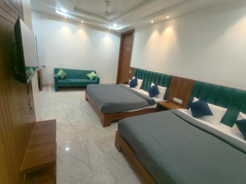 agra bliss a luxury home stay