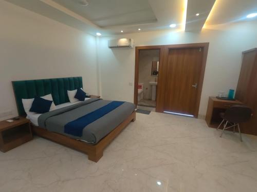 agra bliss a luxury home stay