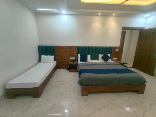 agra bliss a luxury home stay