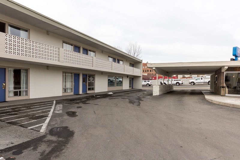 Motel 6 Butte, Mt - Historic City Center