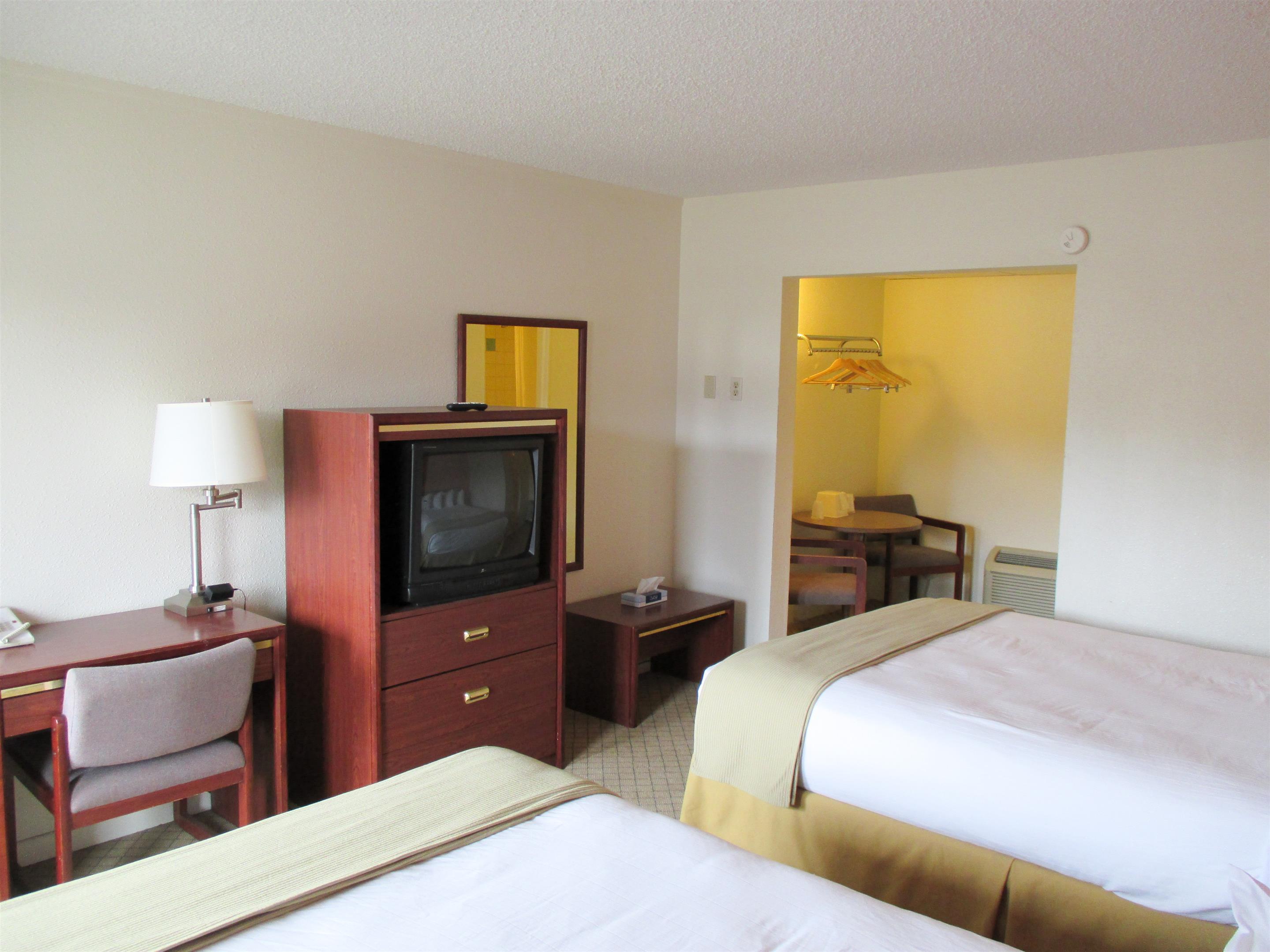 motel 6 butte mt historic city center