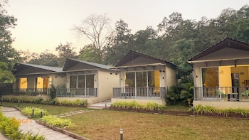 mountain woods farm stay
