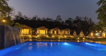 mountain woods farm stay