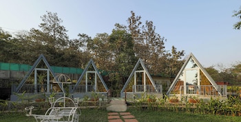 mountain woods farm stay