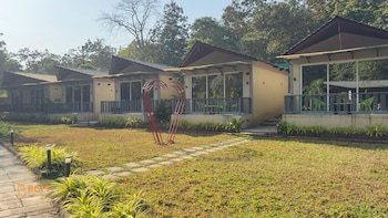 mountain woods farm stay