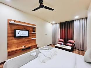 hotel saffron restaurant and bar