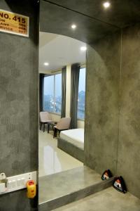 hotel m plaza dhulagar