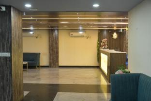 hotel m plaza dhulagar