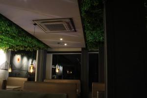 hotel m plaza dhulagar