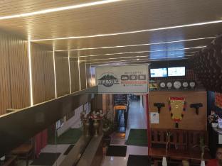 hill view hotel and lodging