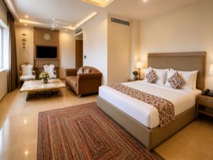 kairvi fort resort moradabad