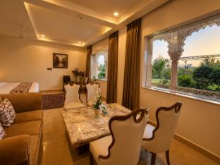 kairvi fort resort moradabad