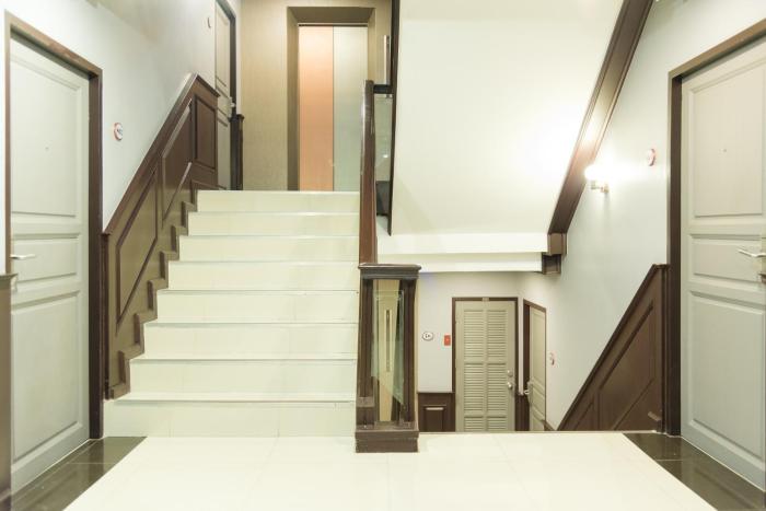 bangkok loft nana station