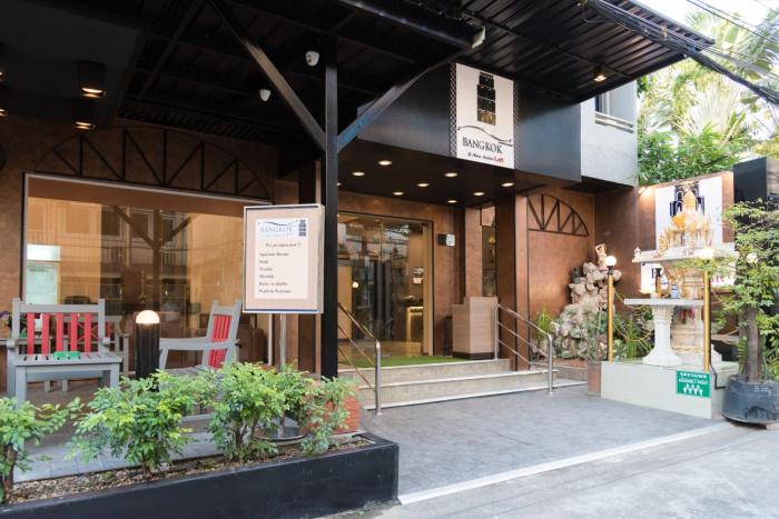 bangkok loft nana station