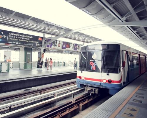 bangkok loft nana station