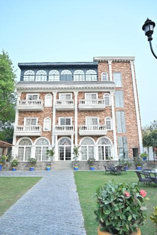 dharm resort