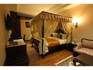 dharm resort