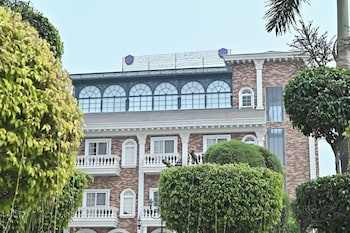 dharm resort