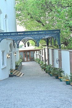 dharm resort