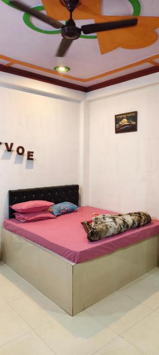manglam gold guest house