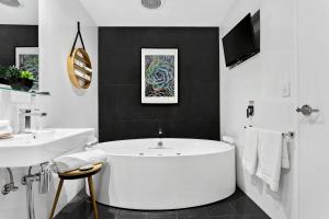 North Adelaide Boutique Stays Accommodation,Bowden>>Adelaide,4 star
