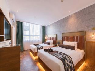 james joyce coffetel hotel beijing fengtai huaxiang xinfadi subway station