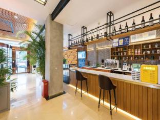 james joyce coffetel hotel beijing fengtai huaxiang xinfadi subway station