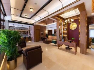 james joyce coffetel hotel beijing fengtai huaxiang xinfadi subway station