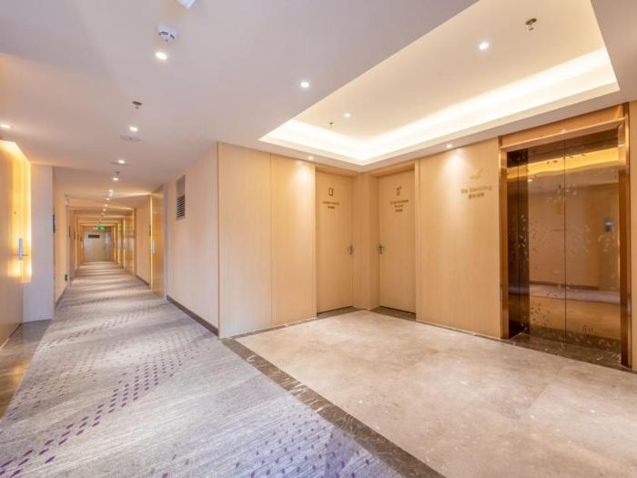 lavande hotel shenzhen international convention and exhibition center