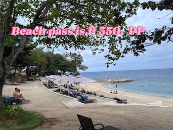 The Mactan Newtown Studio Staycation,,4 star