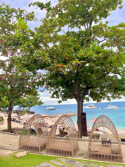the mactan newtown studio staycation